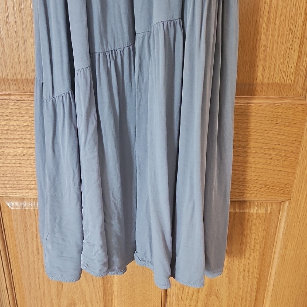 Elegant Gray Maxi Dress - Picture 3 of 7